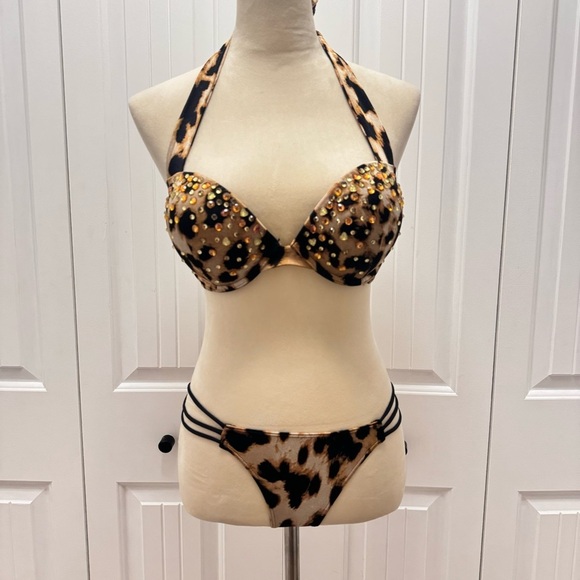 Victoria's Secret Bombshell Jewel Cristal Animal Print swimsuit Top 34C / Small - Picture 5 of 17